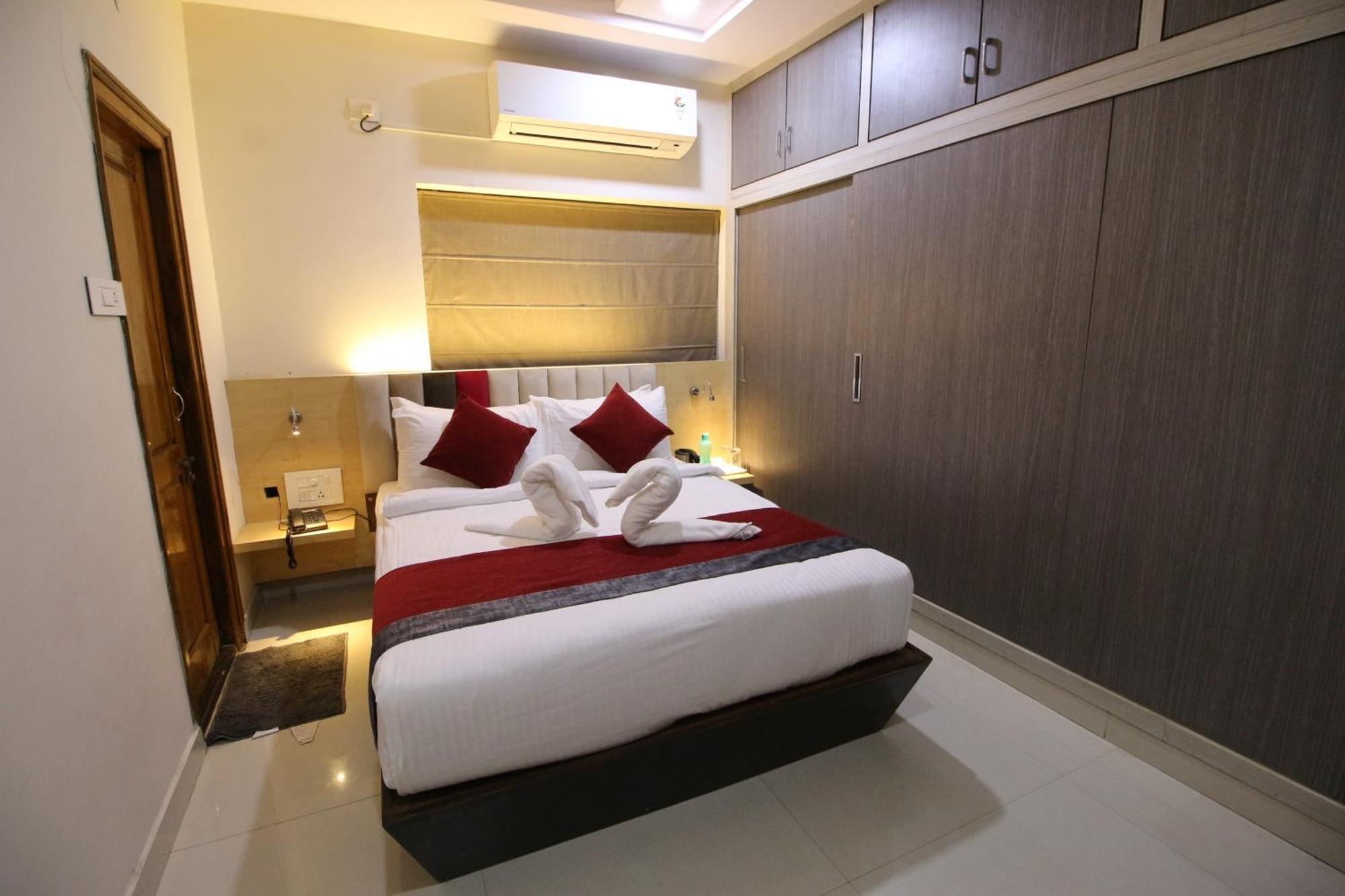 The Butterfly Luxury Serviced Apartments Visakhapatnam Ngoại thất bức ảnh