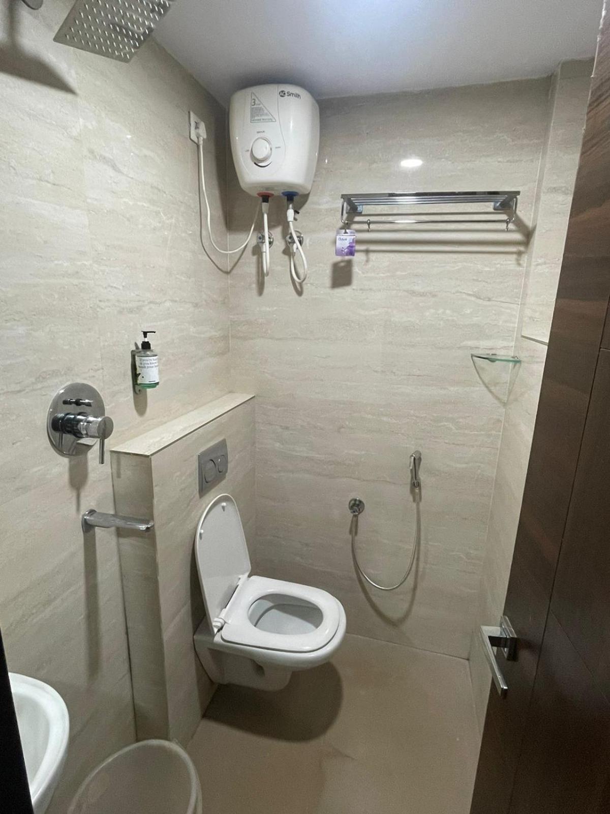 The Butterfly Luxury Serviced Apartments Visakhapatnam Ngoại thất bức ảnh